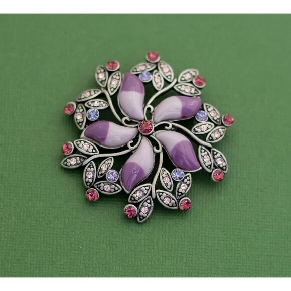Vintage Victorian Purple Floral Rhinestone Brooch K12 - Picture 1 of 2